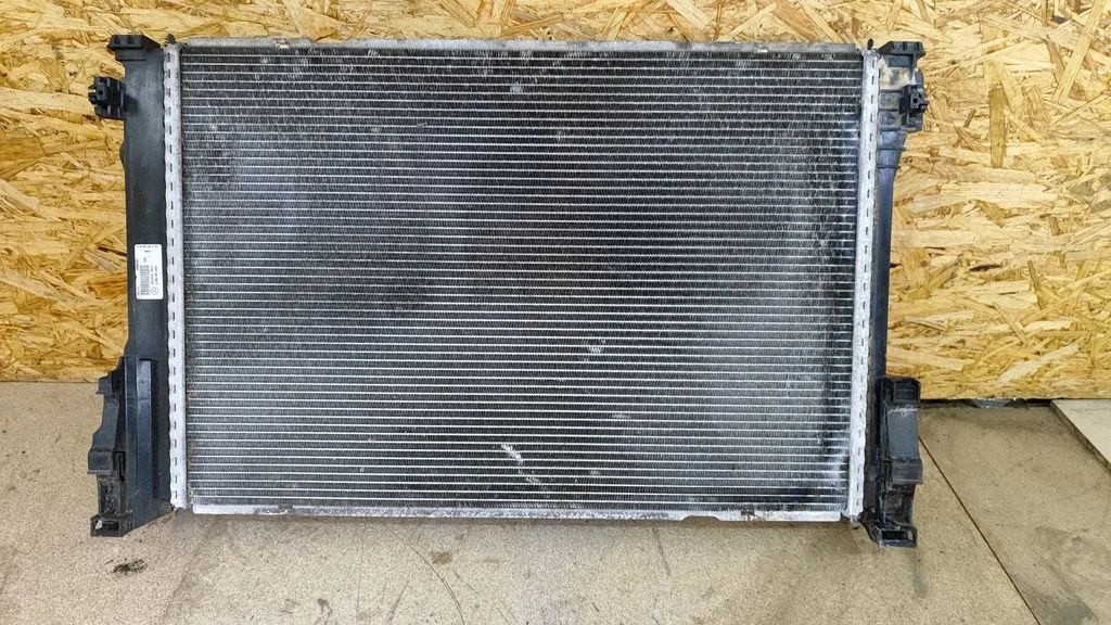 Jahutusvedeliku radiaator A0995002603