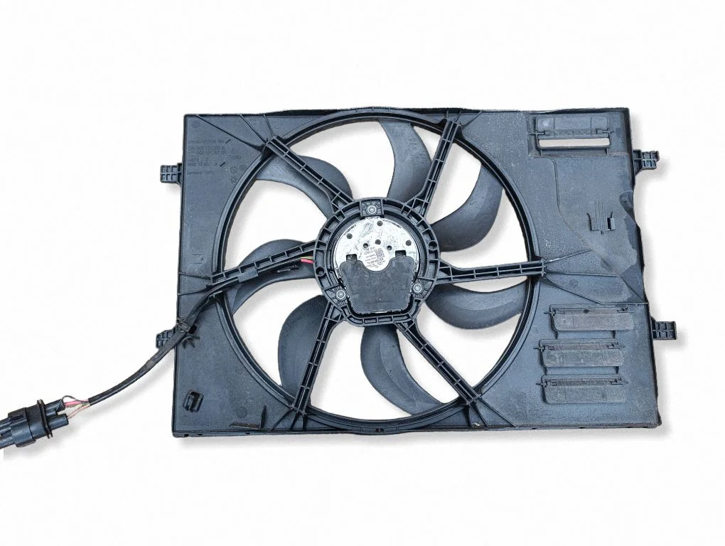 Elektriline radiaatori jahutusventilaator 5Q0121205AL