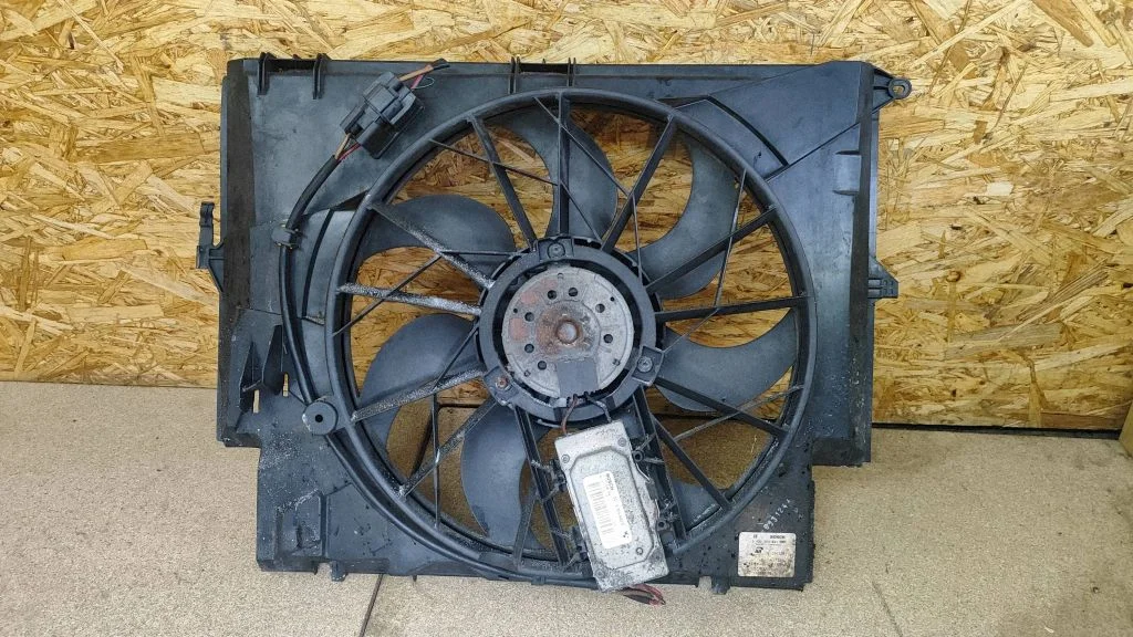 Elektriline radiaatori jahutusventilaator 69256939