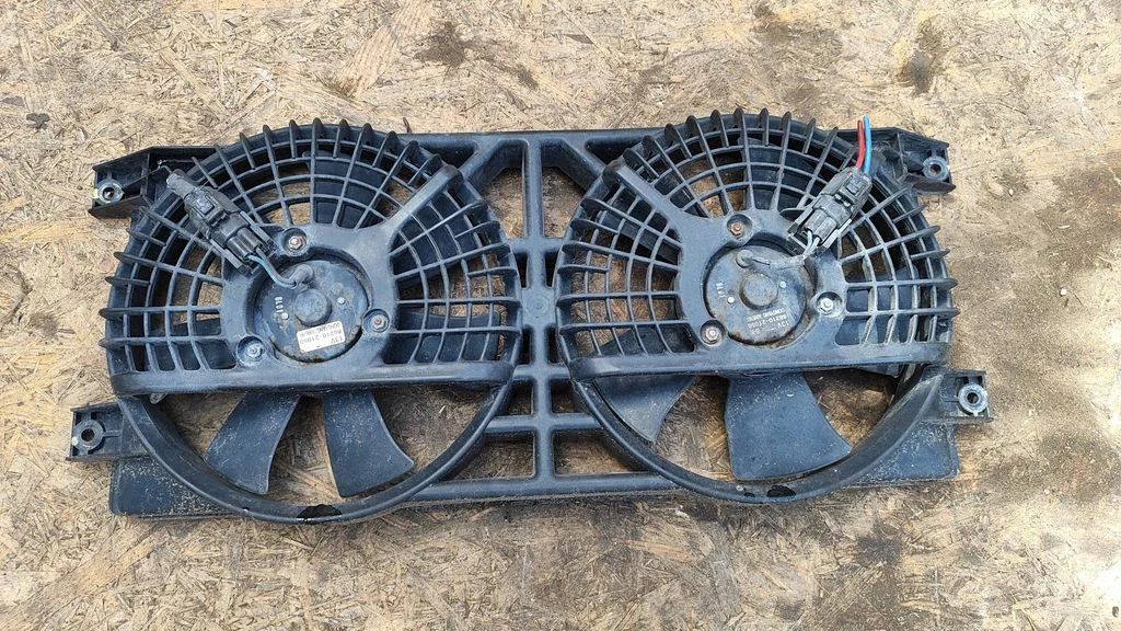 Ventilaatorite komplekt 8821021050