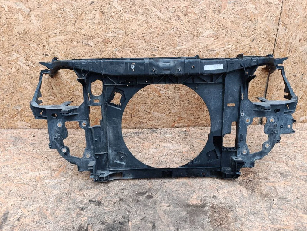 Radiatoru panelis 05116300AC