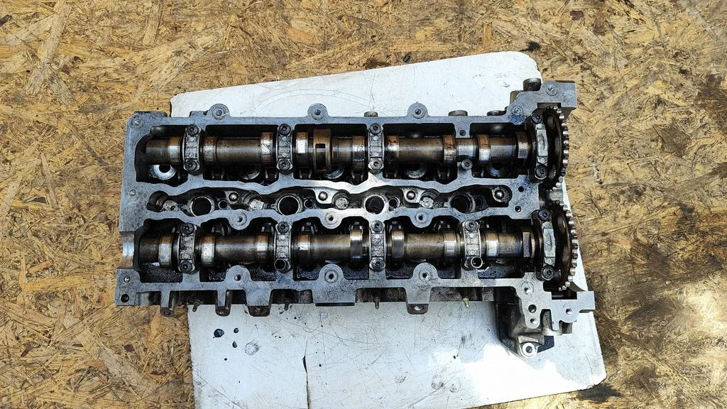 Engine head – Mercedes-Benz E-Class W212 (2009-2016)
