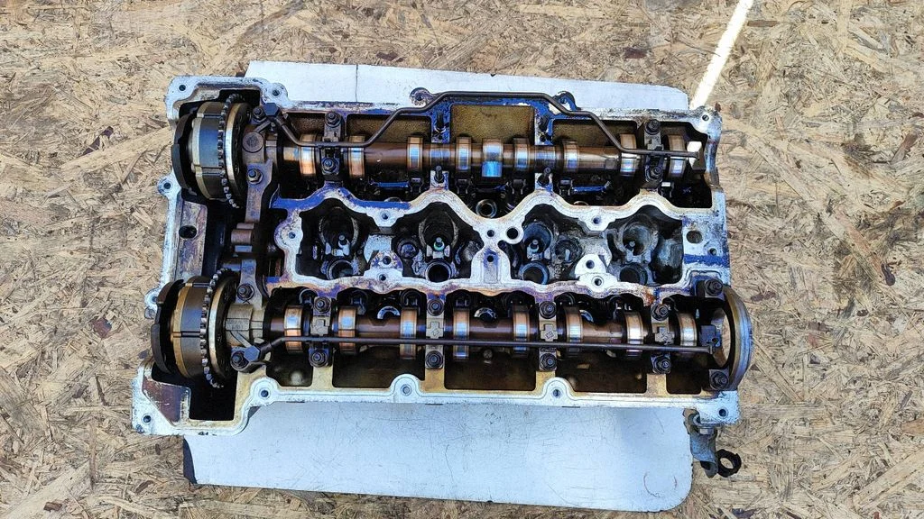 Engine head – BMW 3 Series E90 E91 (2005-2012)
