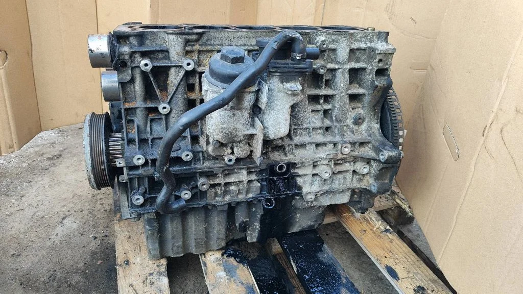 Engine block – Volvo V70 (2000-2004)