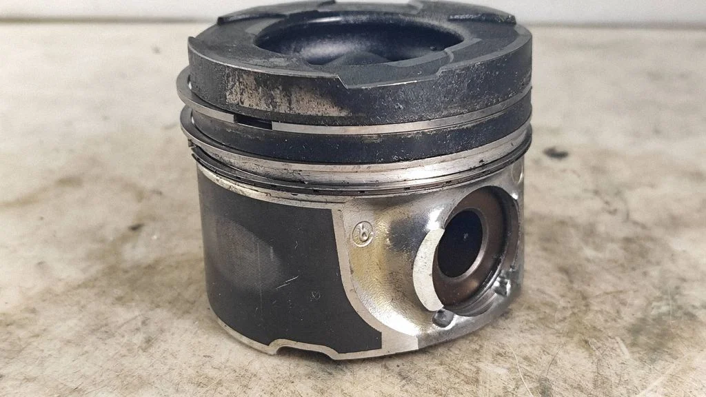 Piston – Mitsubishi Outlander (2007-2012)