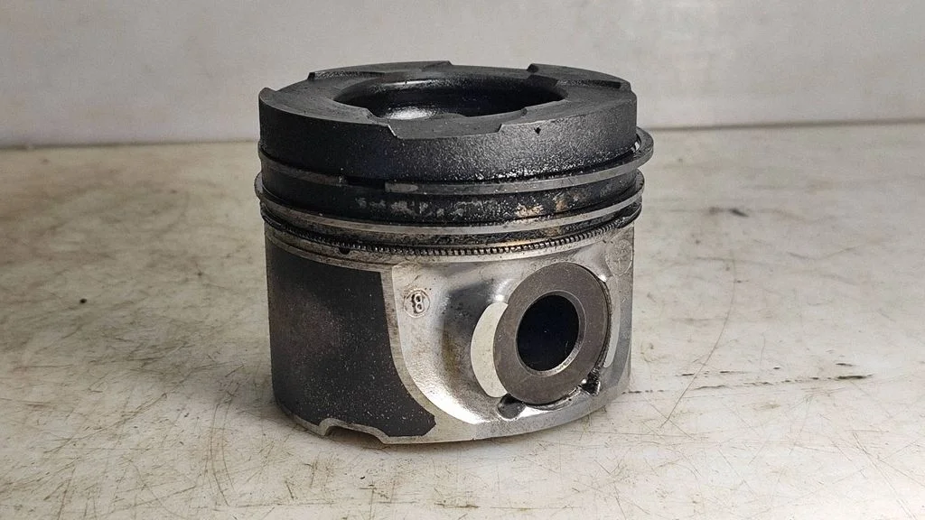 Piston – Mitsubishi Outlander (2007-2012)