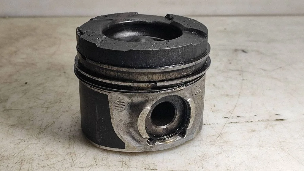 Piston – Mitsubishi Outlander (2007-2012)