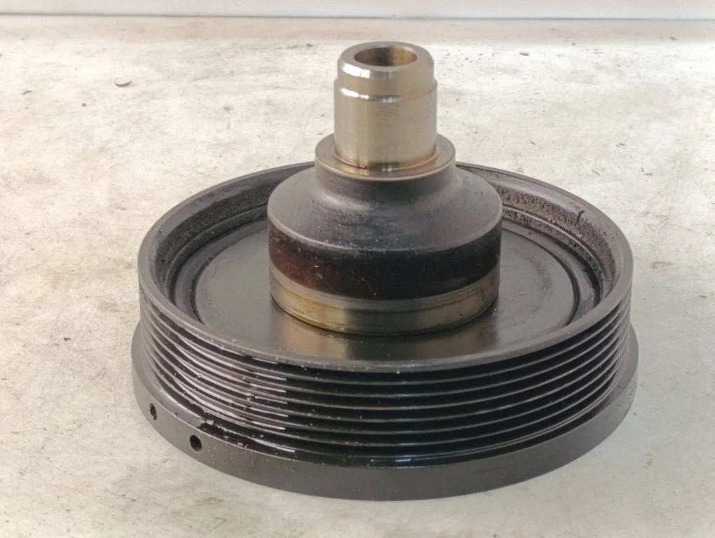 Crankshaft pulley – BMW 1 Series E81 E87 (2004-2011)