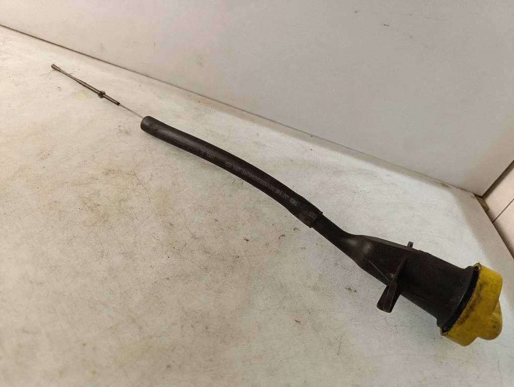 Oil level dip stick – Renault Scenic III - Grand scenic III (2009-2016)
