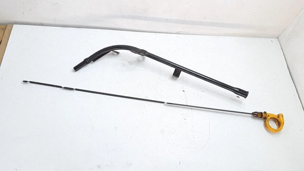 Oil level dip stick – Subaru Impreza III (2008-2011)
