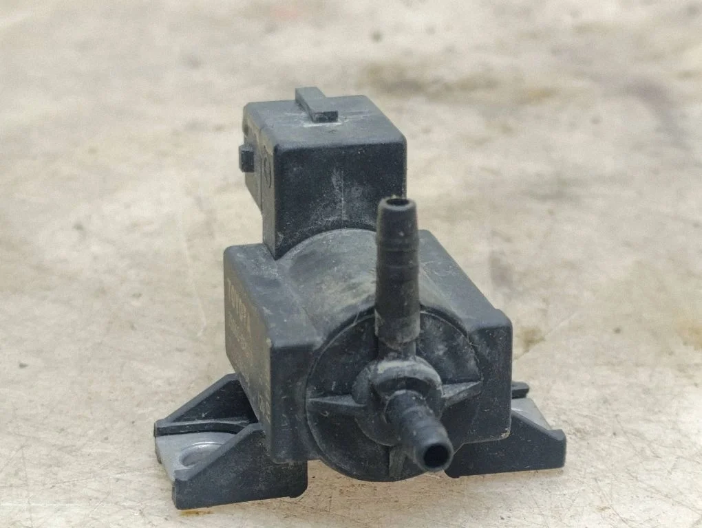 Turbo solenoid valve – Toyota Avensis T270 (2009-2012)