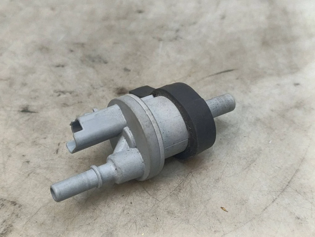 Zawór elektromagnetyczny turbo 9802009480