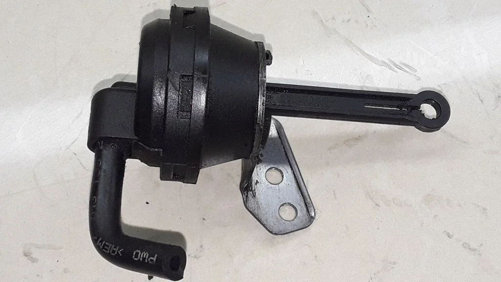 Turbo system vacuum part – Volkswagen Sharan (2001-2010)