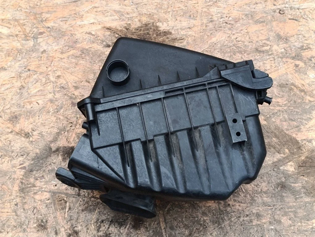 Õhufilter – Audi A4 S4 B7 8E 8H (2005-2008)