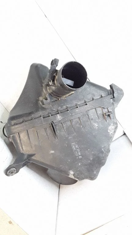 Õhufilter – Toyota Avensis T250 (2003-2006)