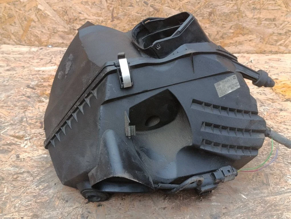 Air filter box – Audi A6 Allroad C6 (2006-2011)