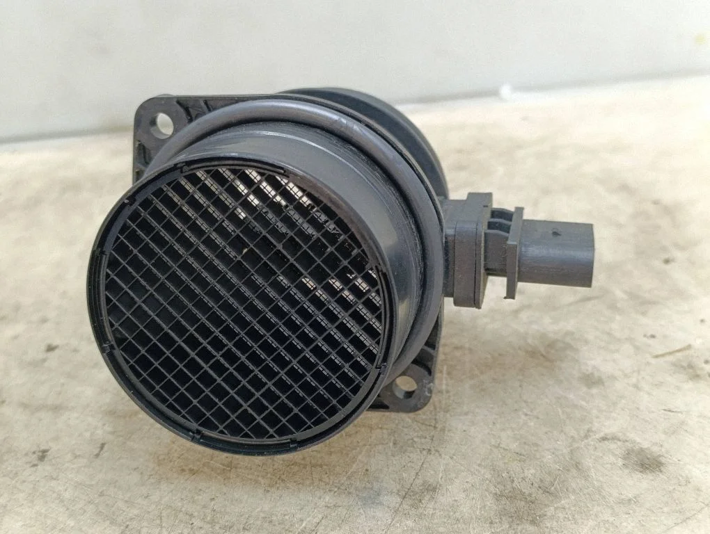 Mass air flow meter 0281002735