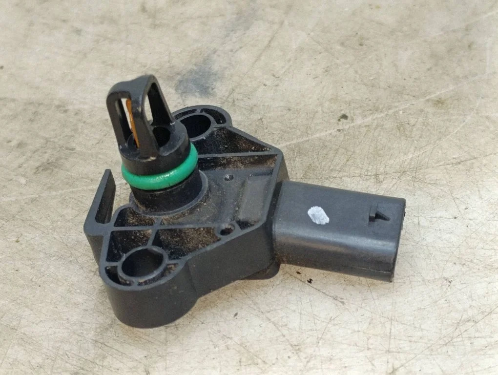 Õhurõhu andur 04E906051N