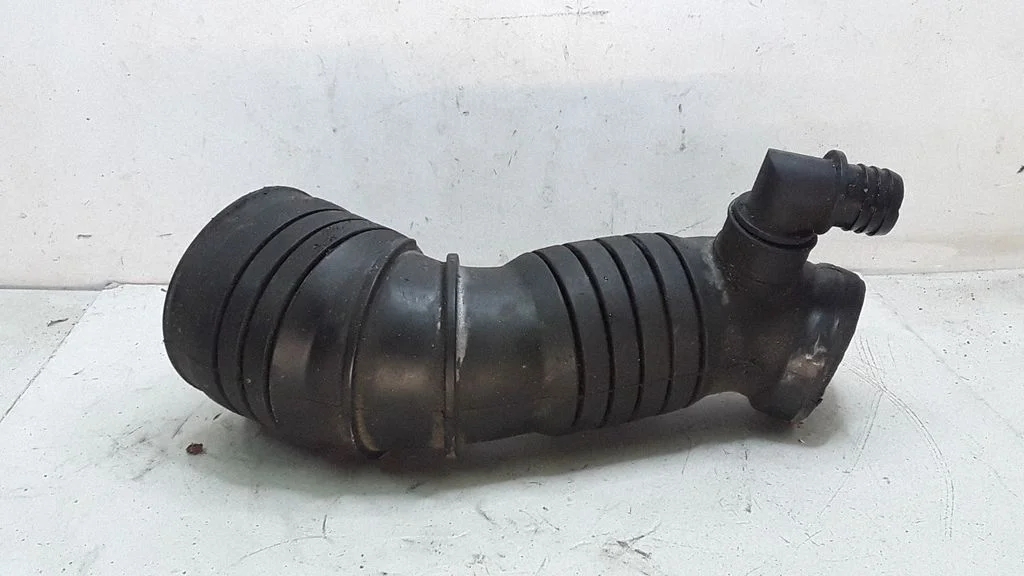 Rura dolotowa turbosprężarki – Audi A4 S4 B6 8E 8H (2001-2005)