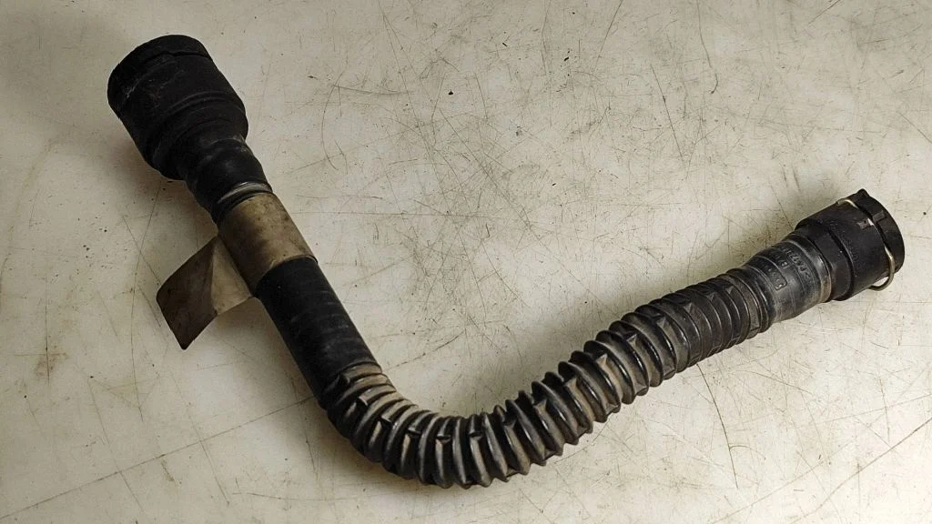 Breather hose/pipe – Opel Insignia A (2008-2017)