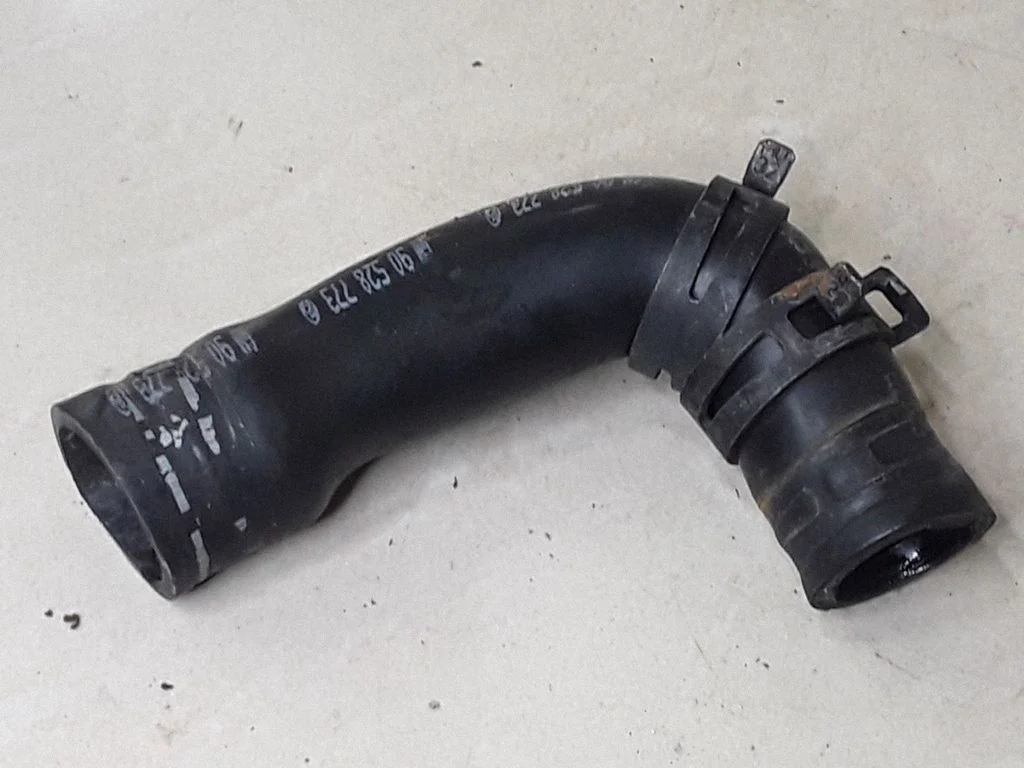 Breather hose/pipe – Saab 9-3 Ver2 (2003-2007)