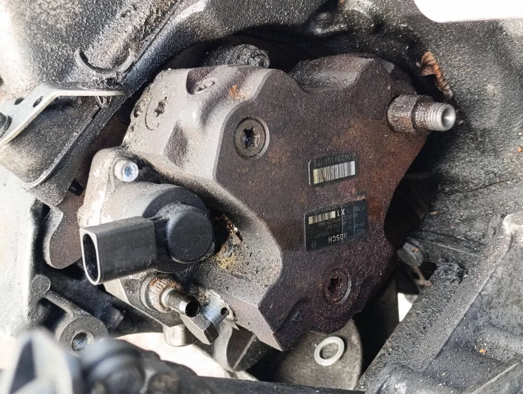 Kütuse kõrgsurvepump – BMW 3-seeria E90 E91 (2005-2012)