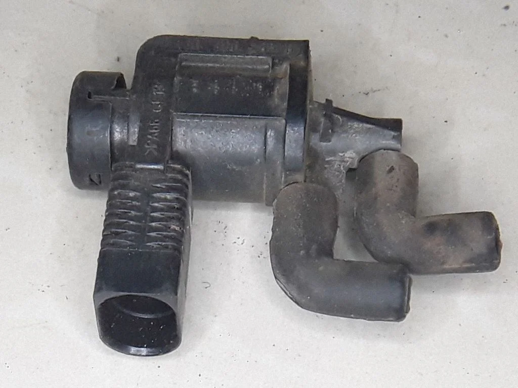 Vaakumklapp 1J0906286B
