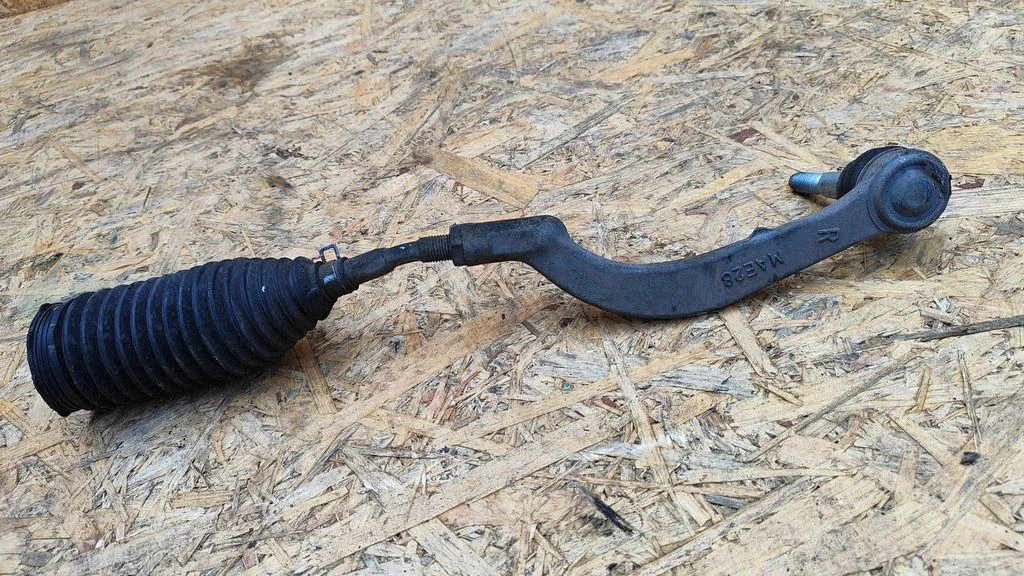 Steering tie rod – Nissan Qashqai J12 (2021-)