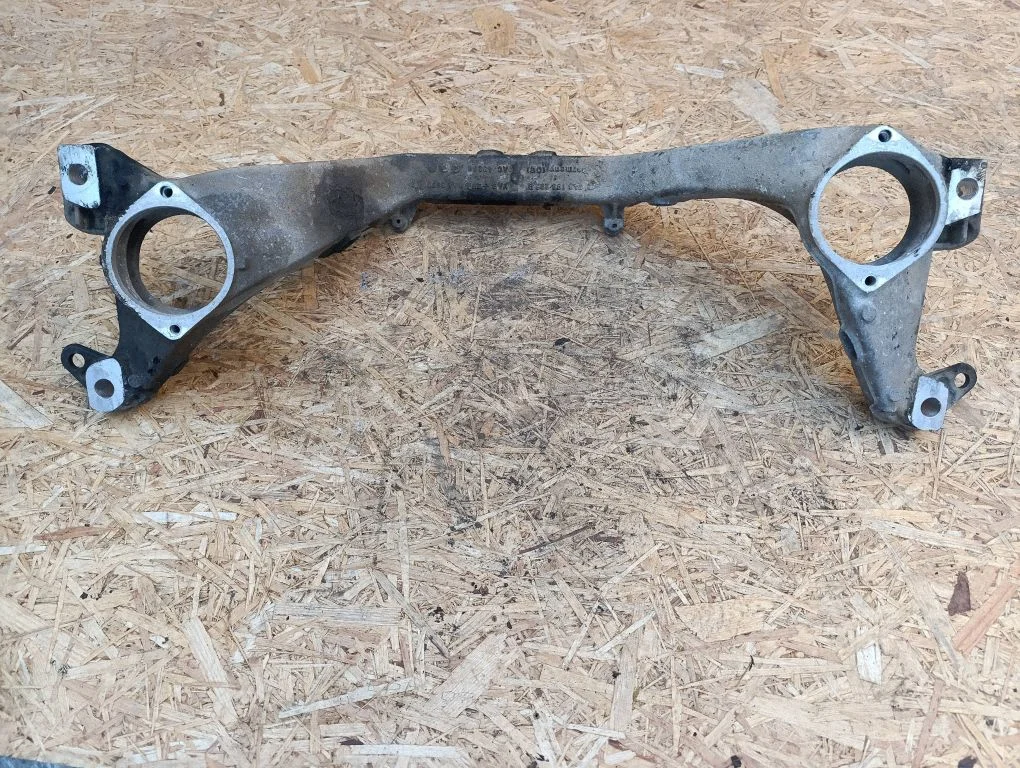 Front subframe – Volkswagen Touareg I (2002-2010)