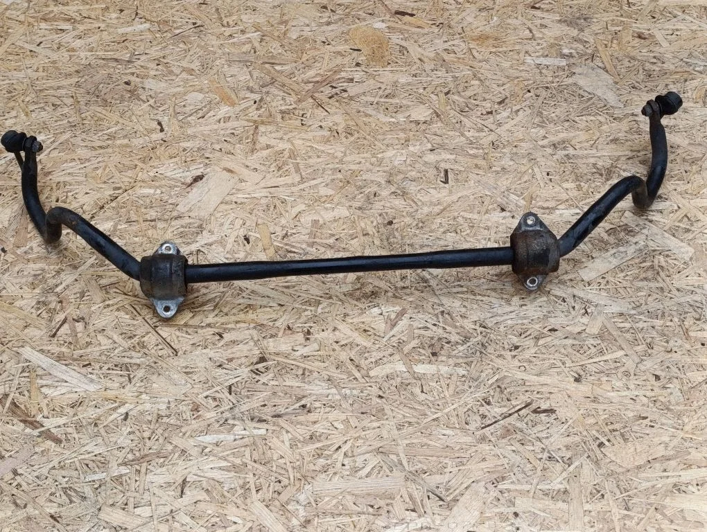 Eesmine stabilisaator (kaldevarras) 6768828