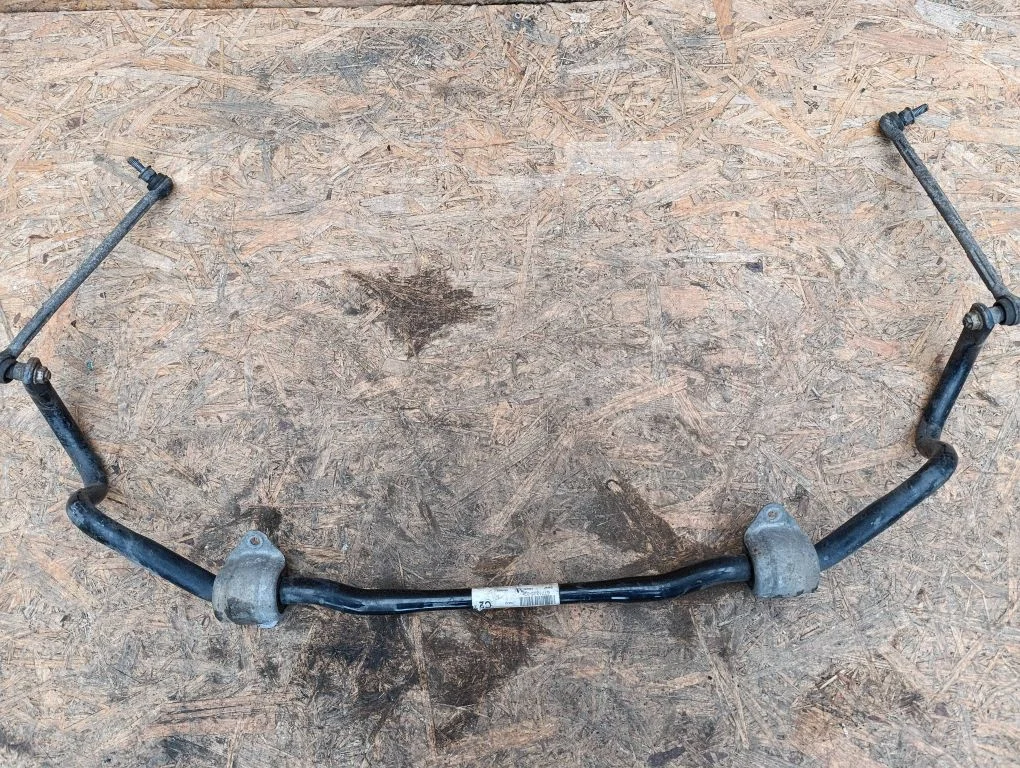 Eesmine stabilisaator (kaldevarras) 6771335
