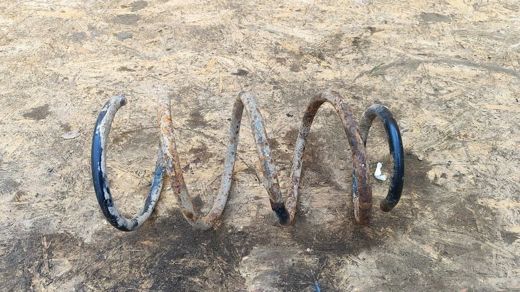 Front coil spring