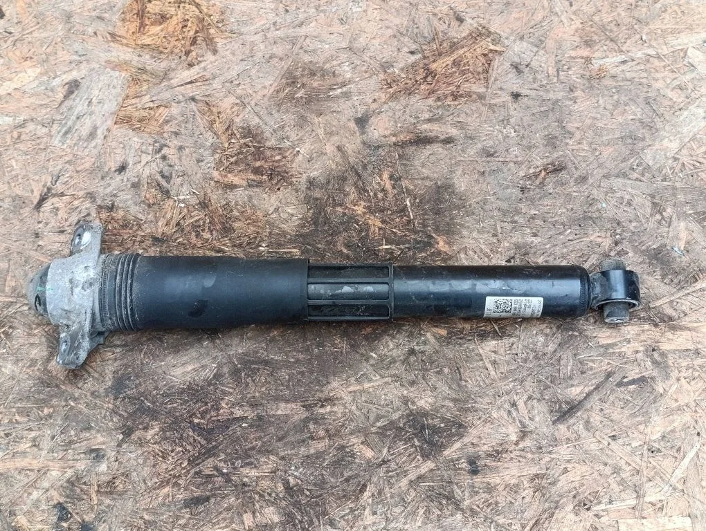 Tagumine amortisaator 1EA512013BF