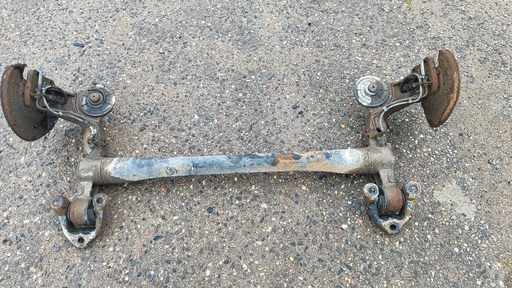 Tagumine sild – Opel Astra H (2004-2012)