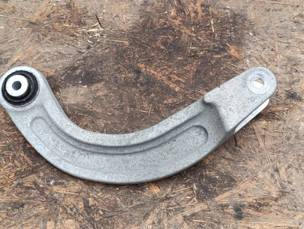Rear control arm 1EA505351