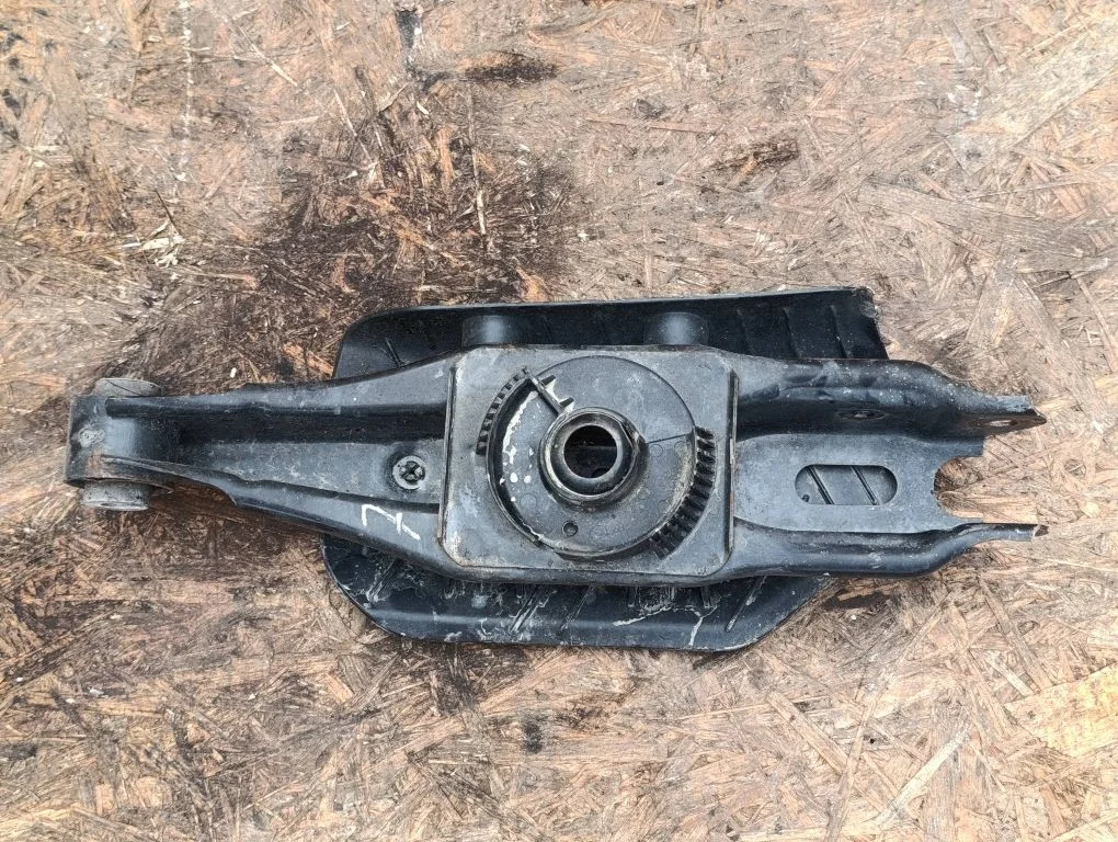 Rear control arm 1EA505311E