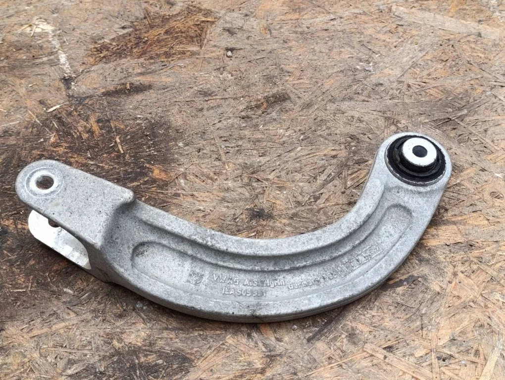 Rear control arm 1EA505351