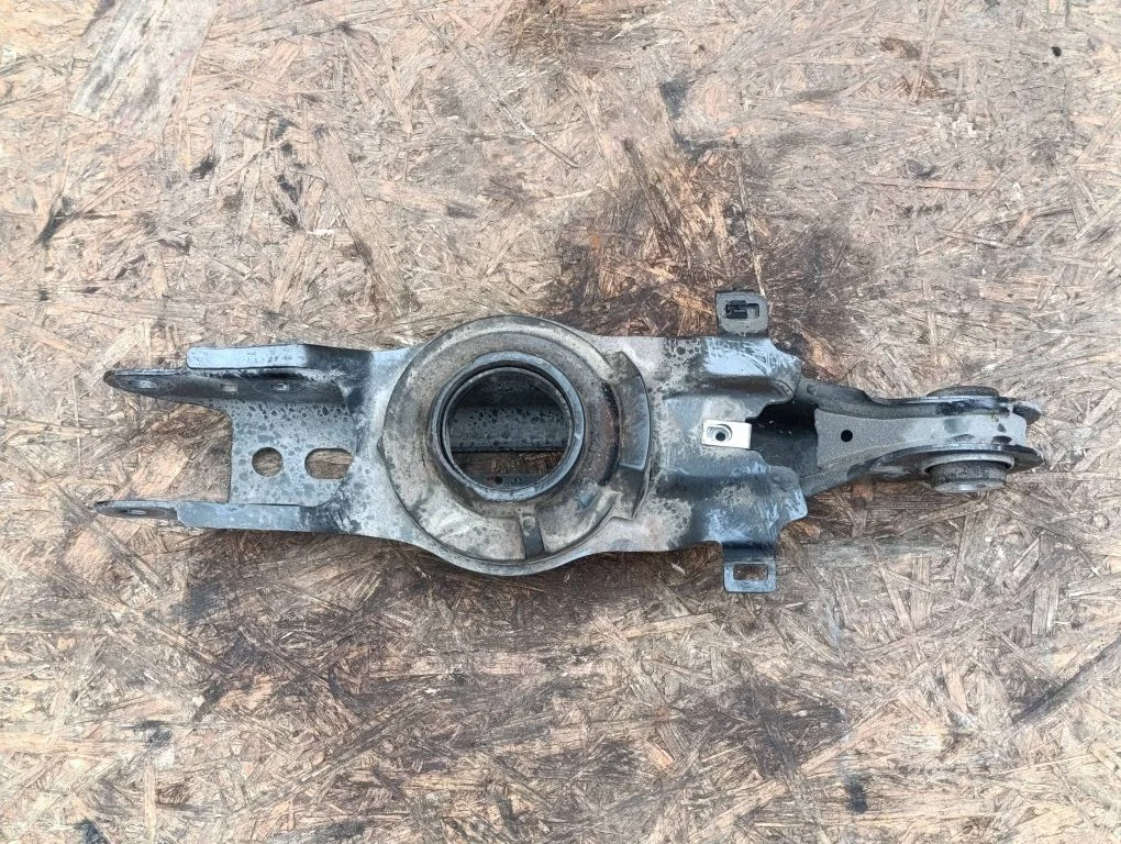 Tagumine õõtshoob LJ9C5B530AC