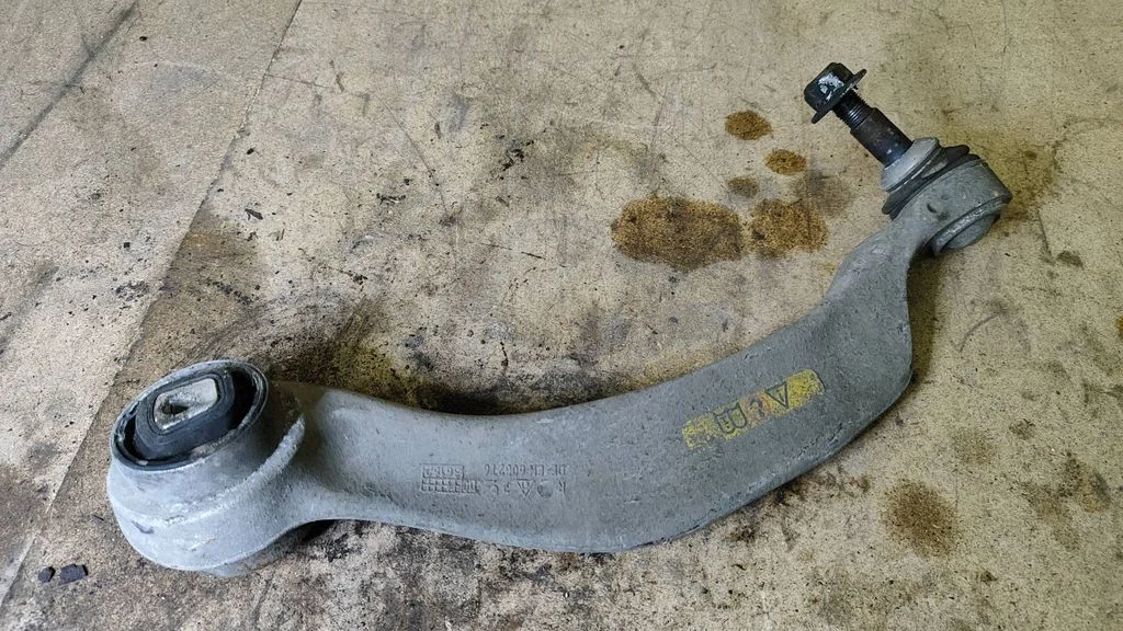Rear upper control arm/wishbone EN6082T6