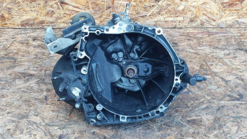 Mehaaniline 5-käiguline käigukast – Peugeot 307 (2001-2005)