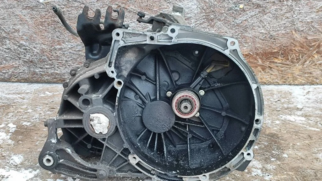 Mehaaniline 5-käiguline käigukast – Volvo S40 (2004-2007)