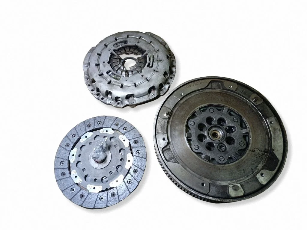 Clutch set kit – BMW 3 Series E90 E91 (2005-2012)