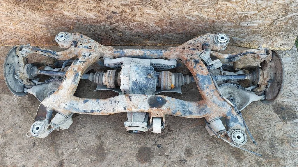 Rear axle beam with reductor – Audi A4 S4 B6 8E 8H (2001-2005)