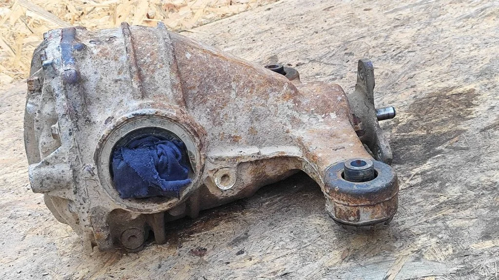 Rear differential – Lexus IS 220D-250-350 (2006-2013)