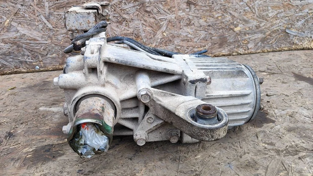 Rear differential