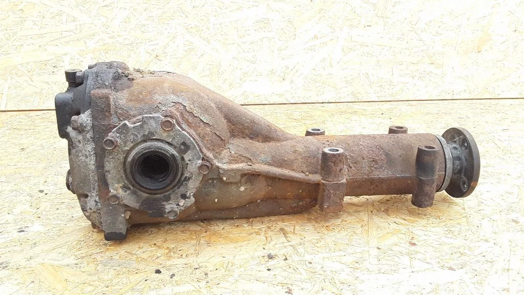 Rear differential – Subaru Legacy (2004-2006)