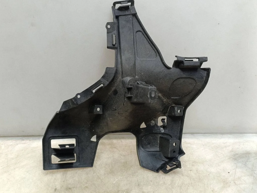 Front bumper mounting bracket 31449363 – Volvo EX40 (2024-)
