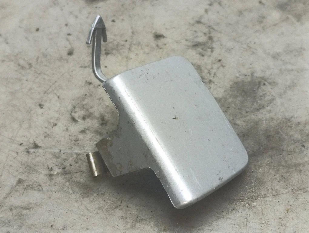 Front tow hook cap/cover – Volkswagen Eos (2006-2010)