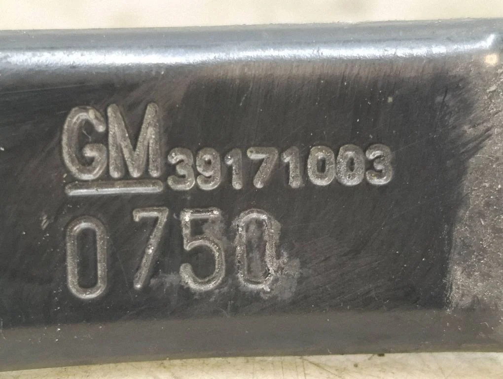 Esistange kinnitusklamber 39171003