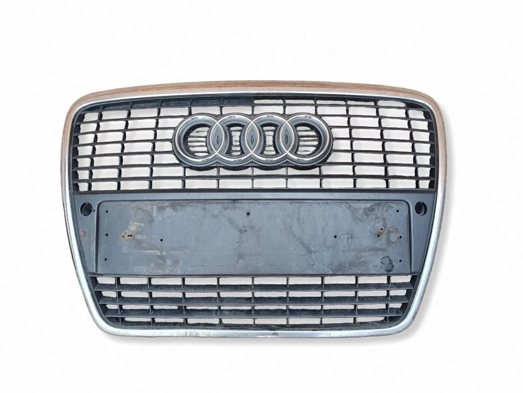 Front bumper upper radiator grill 4F0853651
